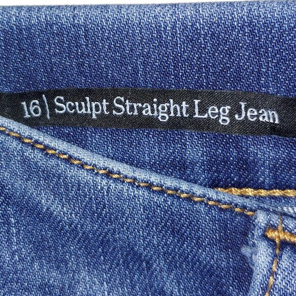 Talbots Sculpt Straight Leg Jeans - Shadow Wash Size 16 - Picture 4 of 5